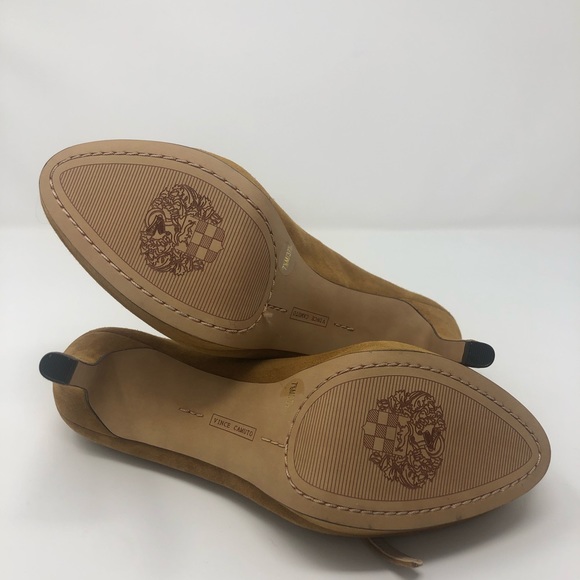 Joshlynn Vince Camuto Mary Jane pump - Picture 7 of 8